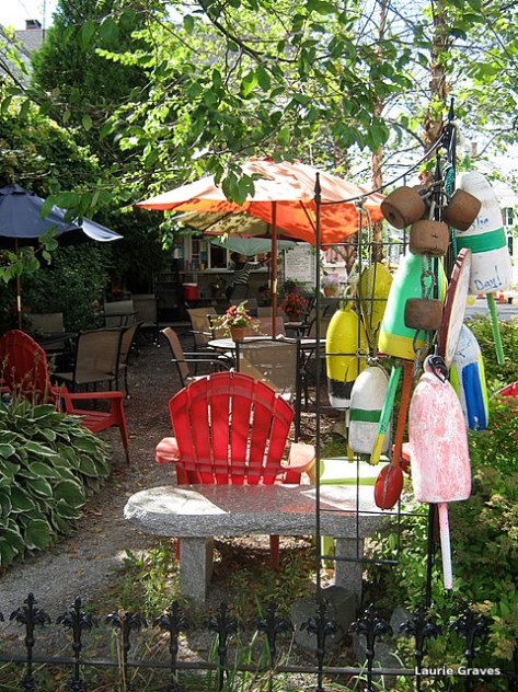 A little café on the main street 